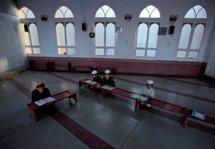 Students recite verses from the Koran at Sunehri (golden) mosque, a  religious seminary in Peshawar(Reuters/Fayaz Aziz)