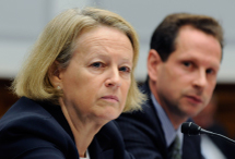 Securities and Exchange Commission Chairman Mary Schapiro and SEC  Inspector General David Kotz(Reuters/Jonathan Ernst)