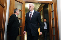Greece's Prime Minister George Papandreou arrives for a cabinet meeting inside the parliament in Athens.(REUTERS\Yiorgos Karahalis)