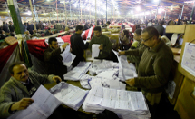 Ballots being counted in Egypt.(REUTERS/Mohamed Abd El Ghany) 