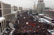 A demonstration against recent parliamentary election results in Moscow. (REUTERS/Denis Sinyakov)