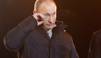 Putin addresses supporters following the election. (REUTERS/Mikhail Voskresenskiy)