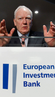 The logo of the European Investment Bank. (REUTERS/Francois Lenoir)
