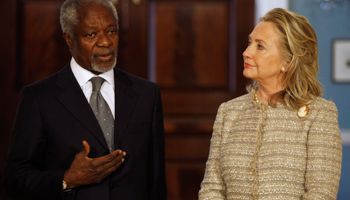 UN/Arab League Special Envoy for Syria Kofi Annan and US Secretary of State Hillary Clinton. (REUTERS/Gary Cameron)