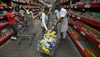 Customers shop at a Best Price Modern Wholesale store in Zirakpur. (REUTERS/Vincent Kessler)