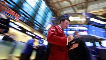 Traders work on the floor of the New York Stock Exchange (REUTERS/Brendan McDermid)