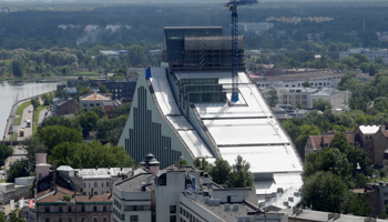 Latvia's new national library under construction in Riga (REUTERS/Ints Kalnins)