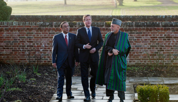 Presidents Zardari and Karzai meet for peace talks with UK Prime Minister David Cameron (REUTERS/David Parker/pool)