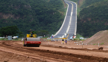 Construction continues on a new road to the north of Durban (Reuters/Rogan Ward)