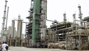 General view of the Tema oil refinery near Ghana's capital (Reuters/Yaw Bibini)