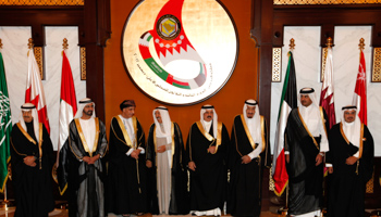 Dignitaries pose for a group photo prior to the start of the Gulf Cooperation Council (Reuters/Hamad I Mohammed)