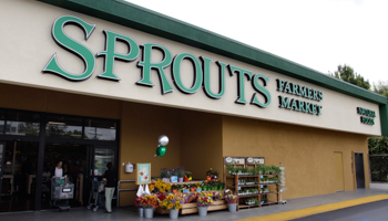 An organic supermarket in Los Angeles (Reuters/Jonathan Alcorn)