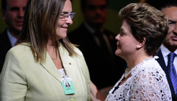 Maria das Gracas Foster, president of state oil company Petrobras, talks with President Dilma Rousseff (Reuters/Sergio Moraes)