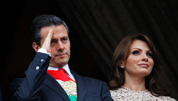 President Enrique Pena Nieto and first lady Angelica Rivera in Mexico City (Reuters/Edgard Garrido)