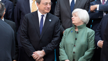 President of the European Central Bank Mario Draghi and US Federal Reserve chair Janet Yellen (Reuters/Joshua Roberts)