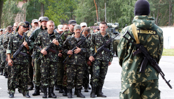 Members of the "Donbass" self-defence battalion (Reuters/Valentyn Ogirenko)