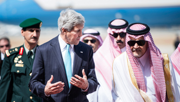 US Secretary of State John Kerry and Saudi Foreign Minister Prince Saud al-Faisal (Reuters/Brendan Smialowski/Pool)