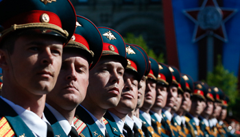 Russian servicemen march during the Victory Day parade in Moscow's Red Square (Reuters/Grigory Dukor)