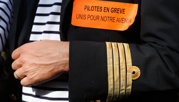 Striking Air France pilots attend a demonstration near the National Assembly in Paris (Reuters/Jacky Naegelen)