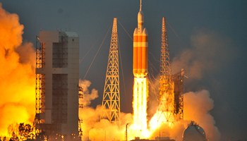 The Delta IV Heavy rocket with the Orion spacecraft lifts off from the Cape Canaveral Air Force Station, Florida (Reuters/Steve Nesius)