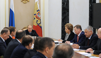 Putin chairs a meeting of the Security Council at the Kremlin in Moscow (Reuters/Mikhail Klimentyev/RIA Novosti/Kremlin)
