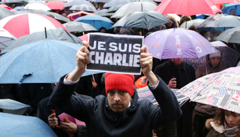 Public vigil outside the Charlie Hebdo office in Paris (Reuters/Francois Lenoir)