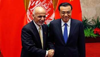 Li Keqiang and Ashraf Ghani at the Great Hall of the People in Beijing (Reuters/Kim Kyung-Hoon)