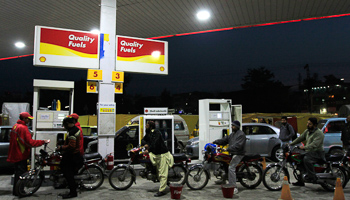 A fuel station in Rawalpindi (Reuters/Faisal Mahmood.)