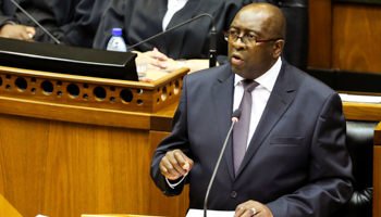 South Africa's Finance Minister Nhlanhla Nene delivers his 2015 Budget Speech (Reuters/Sumaya Hisham)