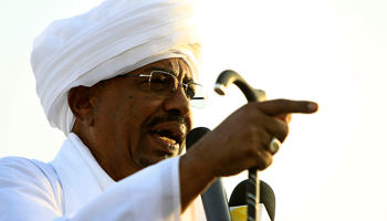 al-Bashir addresses supporters in Omdurman (Reuters/Mohamed Nureldin Abdallah)