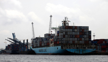The container vessel Maersk Phuket berths to discharge containers at Apapa port in Nigeria (Reuters/Akintunde Akinleye)