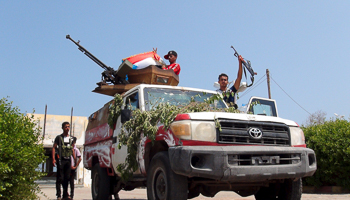 Huthi militants in Aden (Reuters/Anees Mansour)