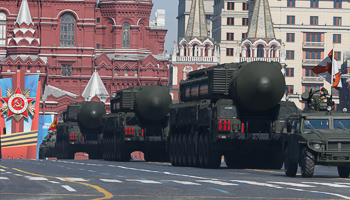 Russian mobile Topol-M missile launching units in Moscow (Reuters/Sergei Karpukhin)