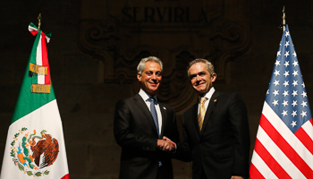 Chicago Mayor Rahm Emanuel and Mexico City Mayor Miguel Angel Mancera in Mexico City (Reuters/Bernardo Montoya)