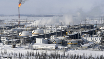 Oil treatment facilities at Vankorskoye owned by Rosneft (Reuters/Sergei Karpukhin)