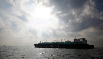 A LNG carrying vessel sails at Tokyo Bay (Reuters/Issei Kato)