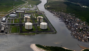 A view of the Nigeria Liquified Natural Gas Company (NLNG) near Finima village in Bonny (Reuters/Akintunde Akinleye)