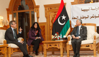 Nuri Abu Sahmain meets with Bernardino Leon (Reuters/Ismail Zitouny)
