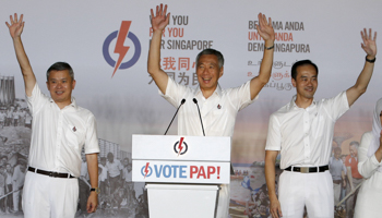 Singapore's Prime Minister Lee Hsien Loong celebrates his win after the general election results (Reuters/Edgar Su)