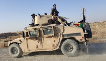 Afghan security forces outside of Kunduz city (Reuters/Hamid Shalizi)