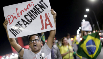 Protests against President Dilma Rousseff near the Brazilian congress in Brasilia (Reuters/Ueslei Marcelino)