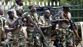 Soldiers guard Burundi's President Pierre Nkurunziza in the capital Bujumbura (Reuters/Goran Tomasevic)
