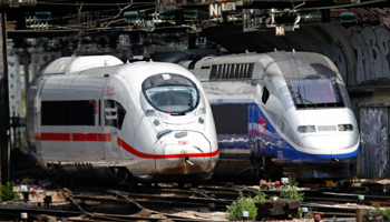 Two high-speed trains, a German ICE 3 and a French TGV at Gare de l'Est station in Paris (Reuters/Charles Platiau)