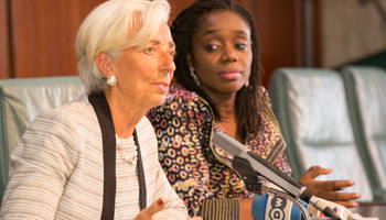 IMF Managing Director Christine Lagarde and Nigeria’s Finance Minister Kemi Adeosun address a media briefing in Abuja, Nigeria (Reuters/IMF Staff Photo/Stephen Jaffe)