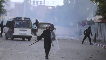 Riot police in Kasserine, January 2016 (Reuters/Amine Ben Aziza)