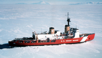 United States Coast Guard Heavy Icebreaker Polar Star, WAGB 10 (Reuters/US Coast Guard)