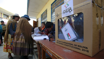 Women take part in a national referendum in El Alto, Bolivia (Reuters/David Mercado)