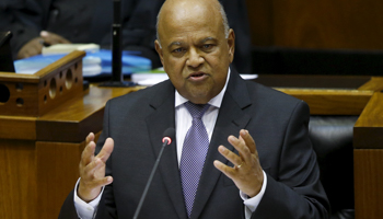 SFinance Minister Pravin Gordhan delivers his 2016 budget address at Parliament in Cape Town (Reuters/Mike Hutchings)