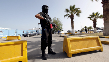 Guard at GNA offices in Tripoli, 2016 (Reuters/Ismail Zitouny)