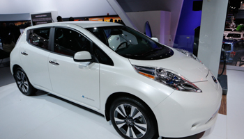 A Nissan Leaf electric car is displayed at the North American International Auto Show in Detroit (Reuters/Mark Blinch)